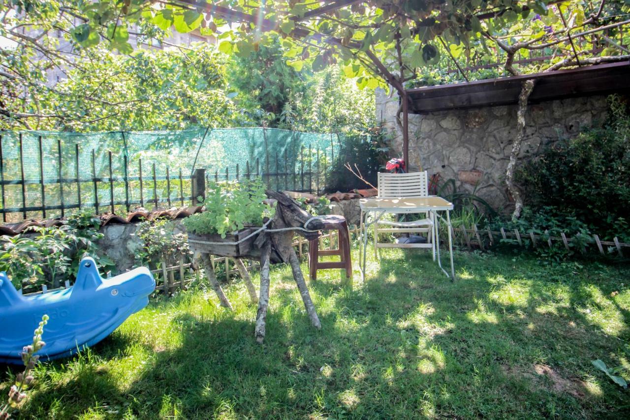 Apartmani Mishe Vevčani Exterior foto